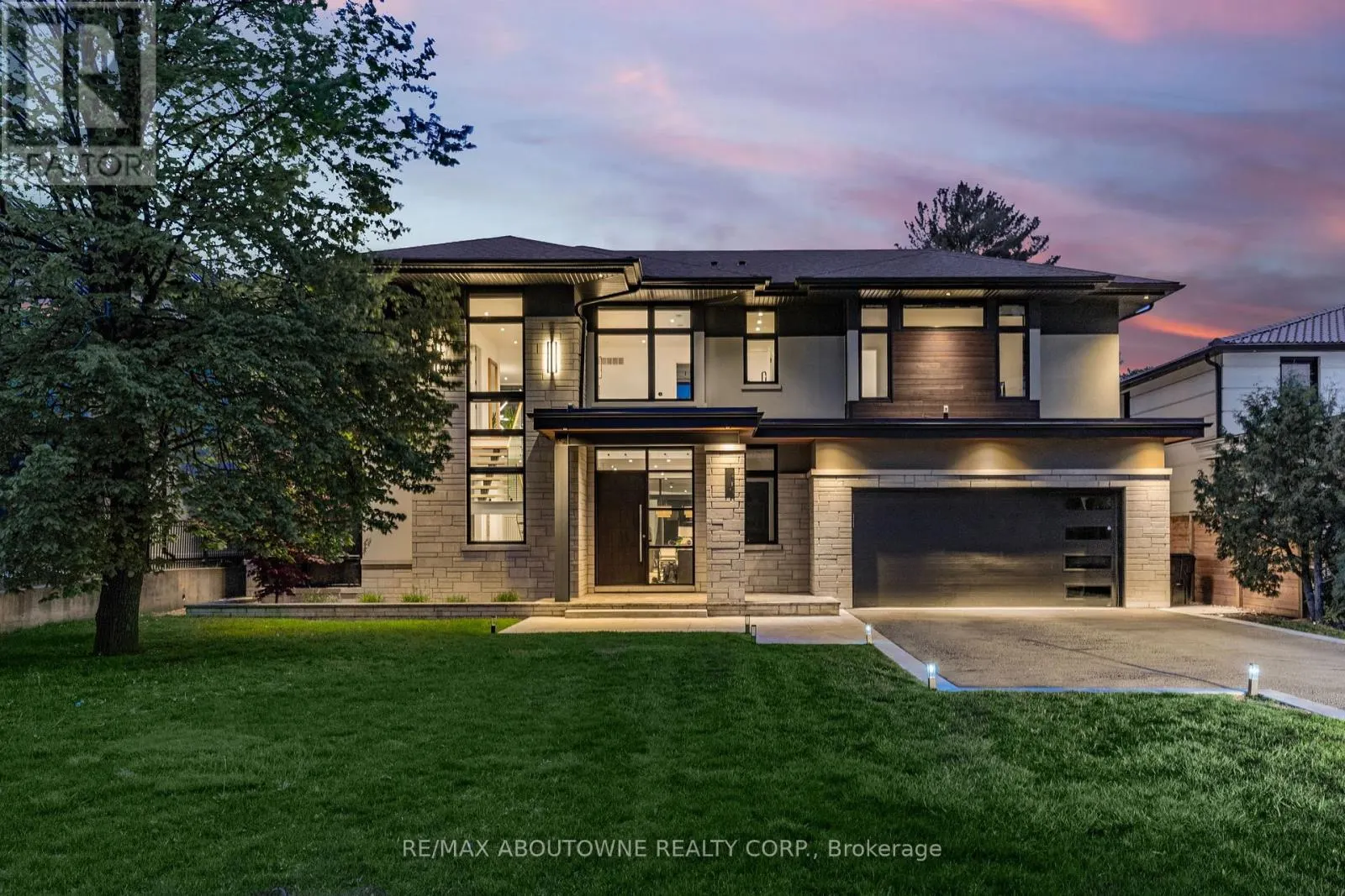 215 MORDEN ROAD