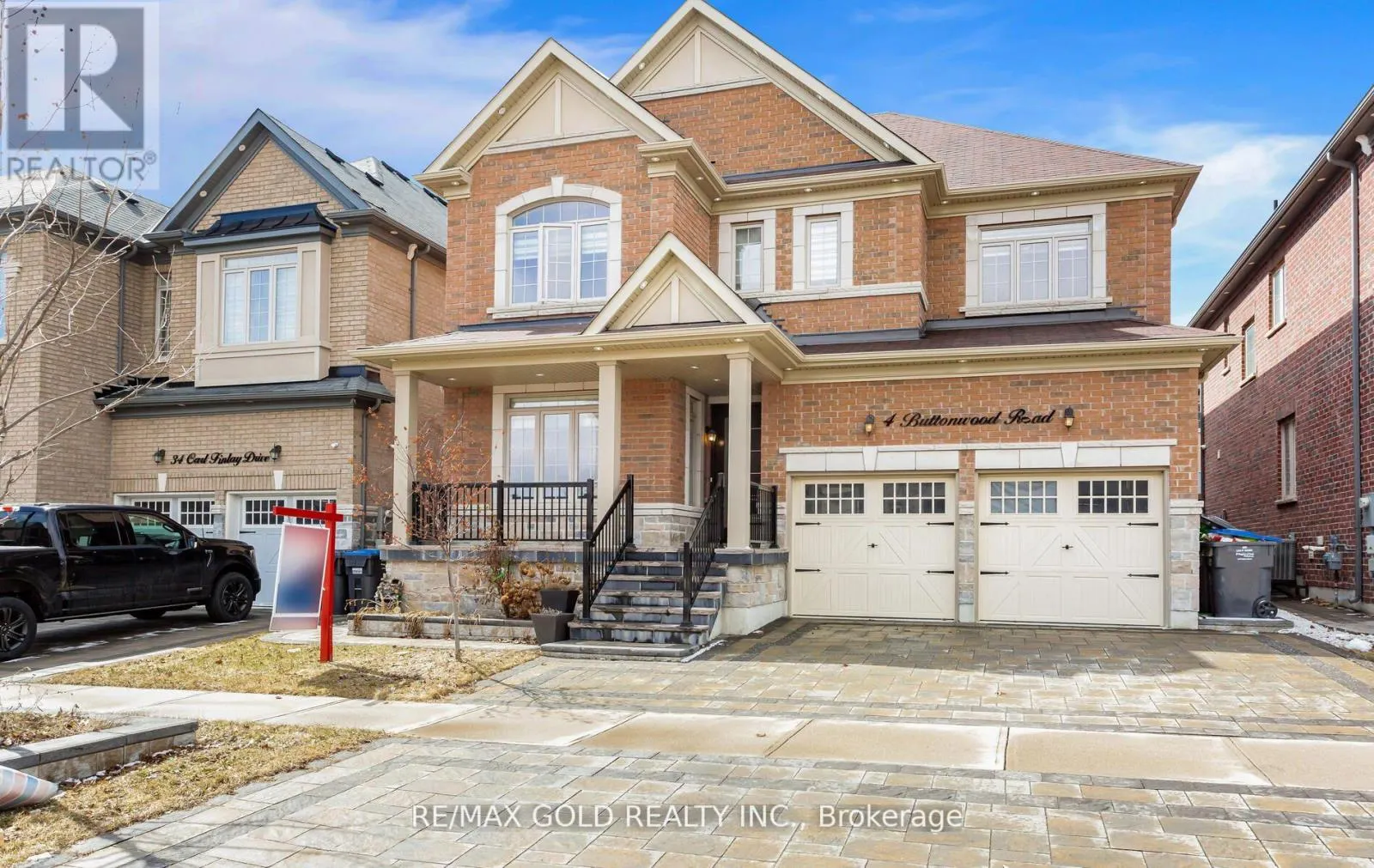 4 BUTTONWOOD ROAD