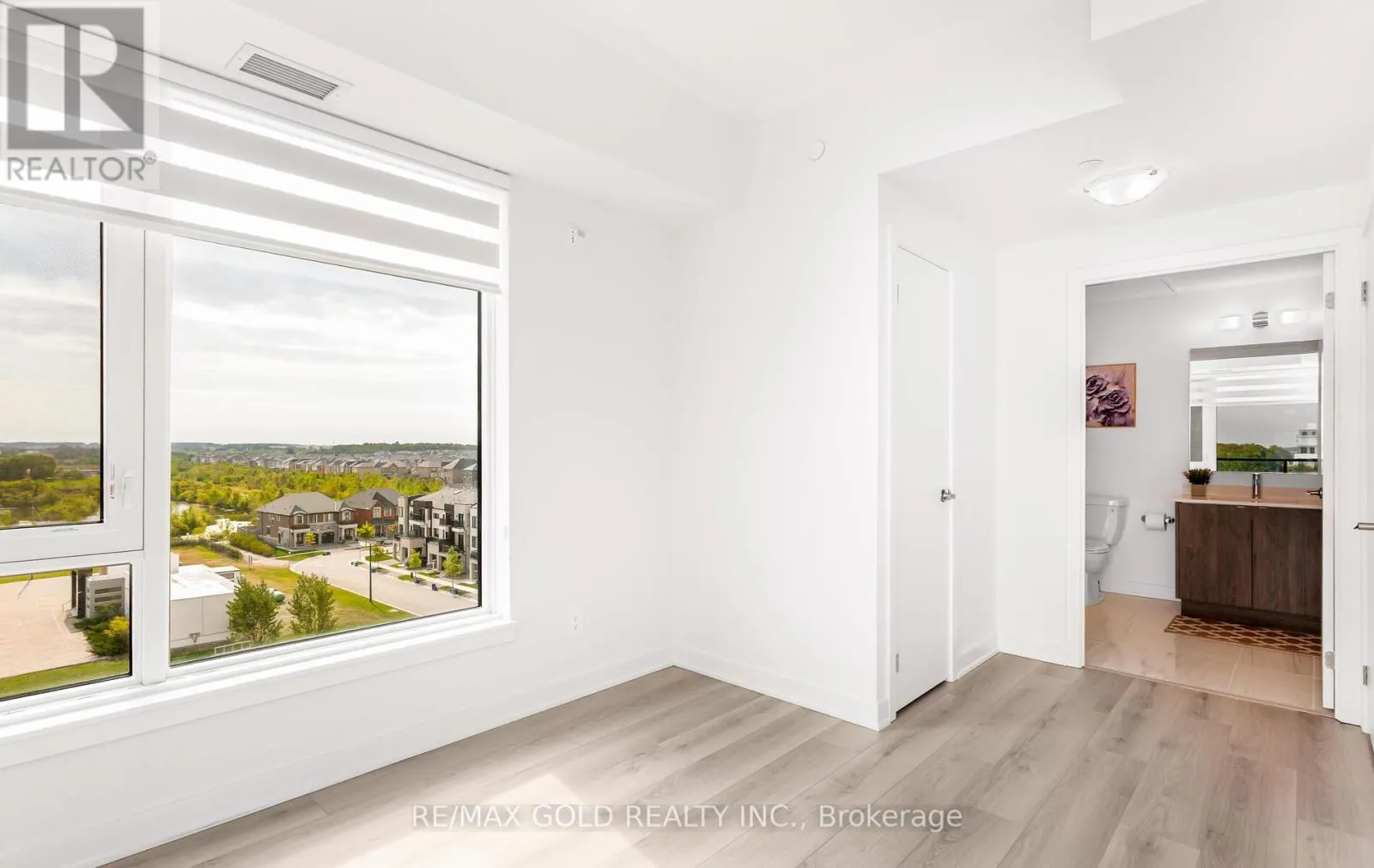 607 - 1440 CLARRIAGE COURT