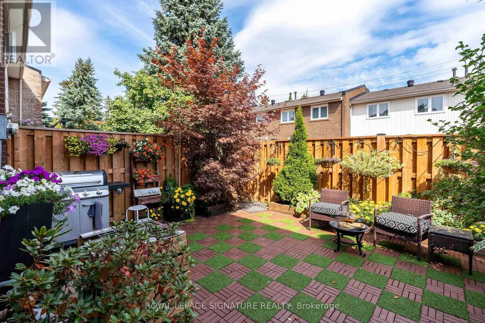 5723 BANTING COURT
