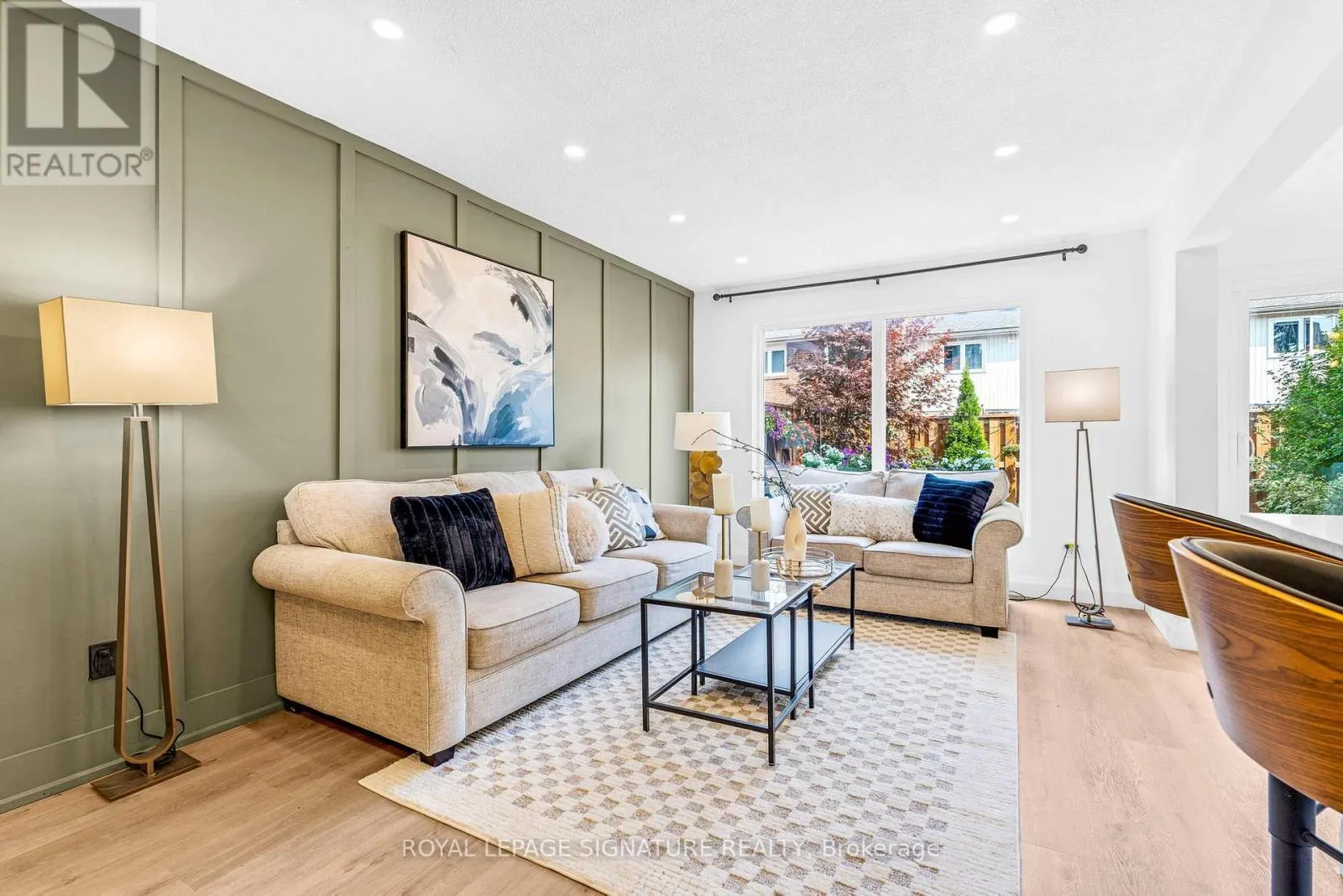 5723 BANTING COURT
