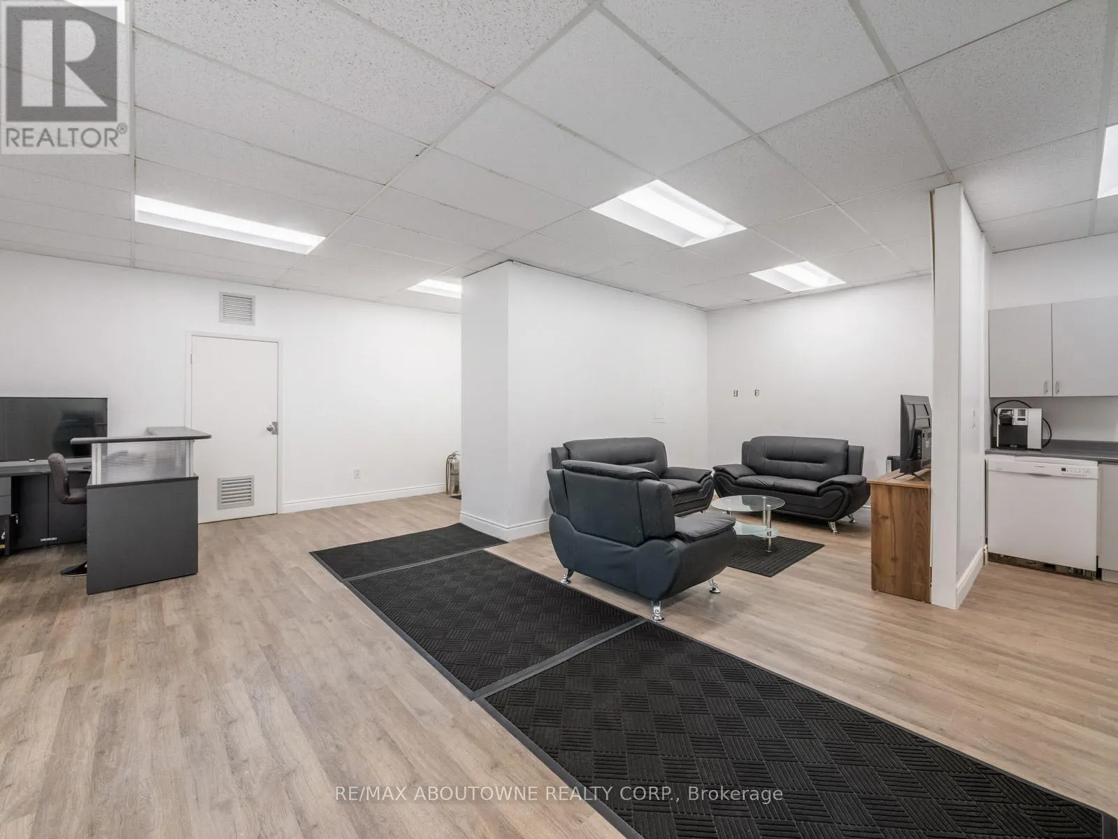 344C - 344 LAKESHORE ROAD E