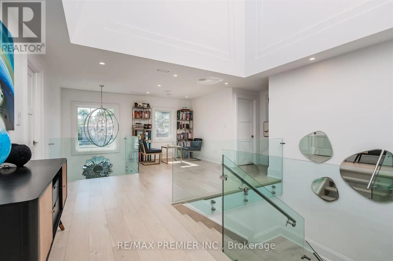 29 JOYMAR DRIVE