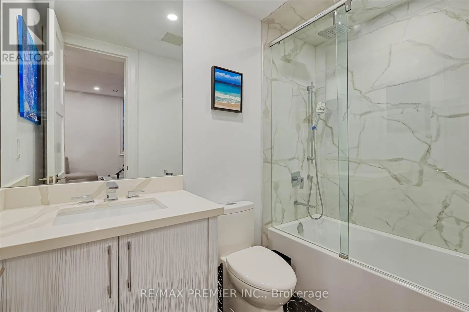 29 JOYMAR DRIVE