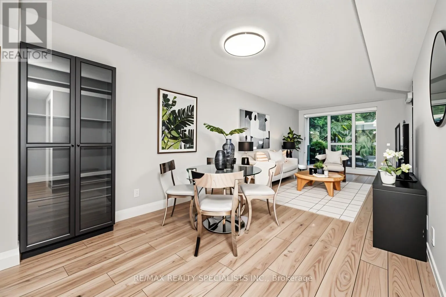 GR1 - 2119 LAKE SHORE BOULEVARD W