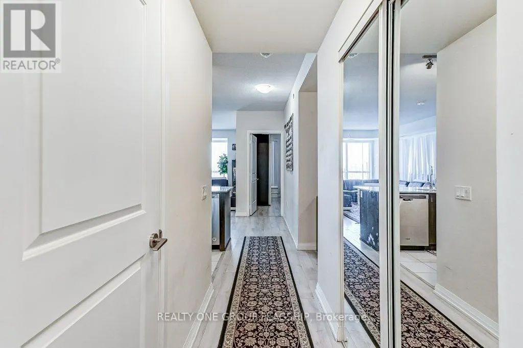 413 - 35 WATERGARDEN DRIVE