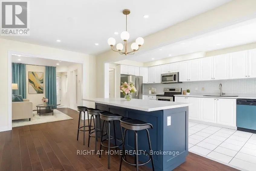 7049 GRAYDON COURT