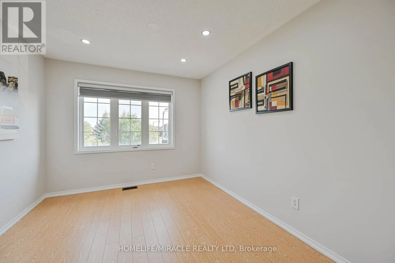 29 SPICEBUSH TERRACE