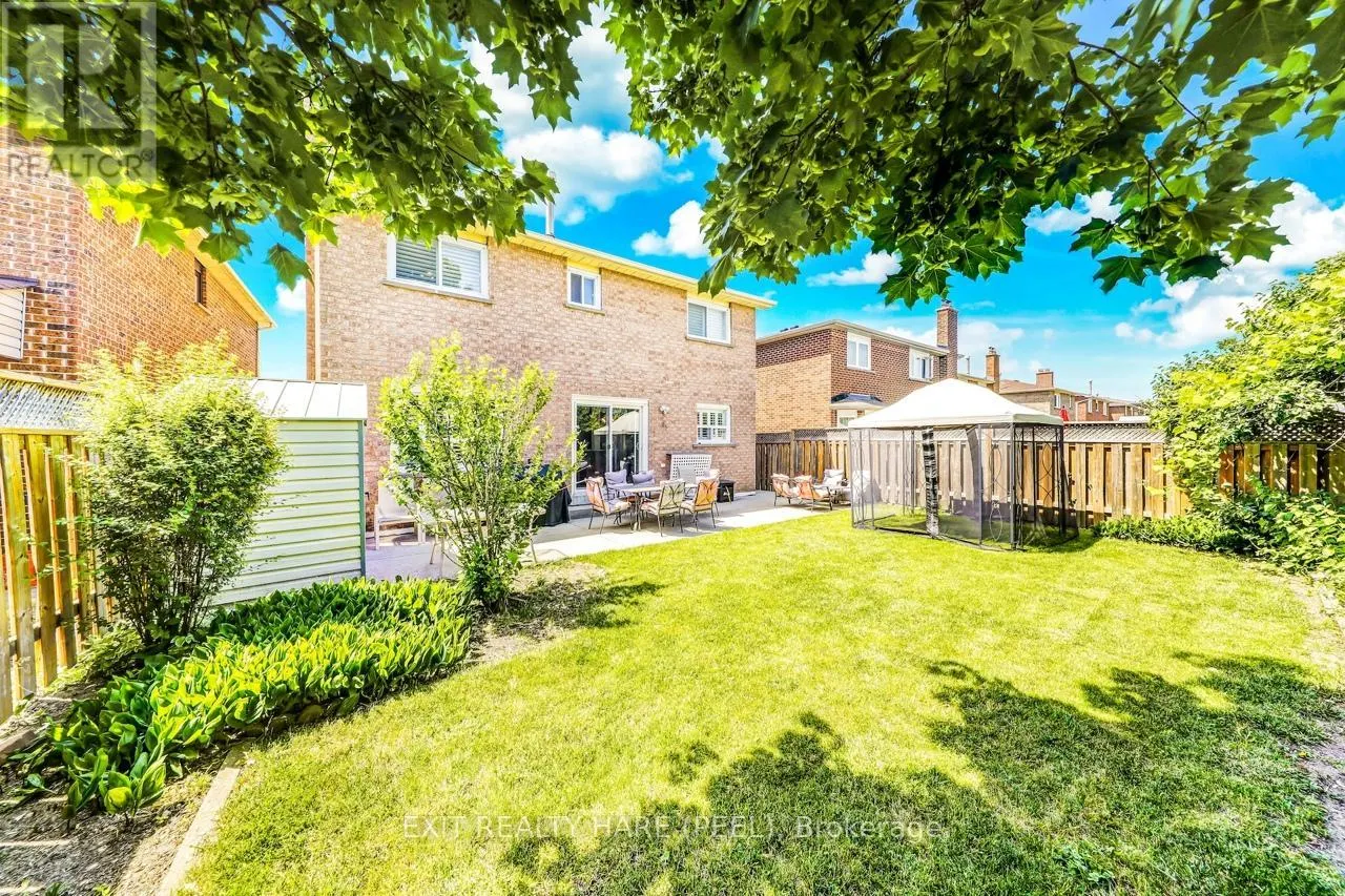 212 VODDEN STREET W