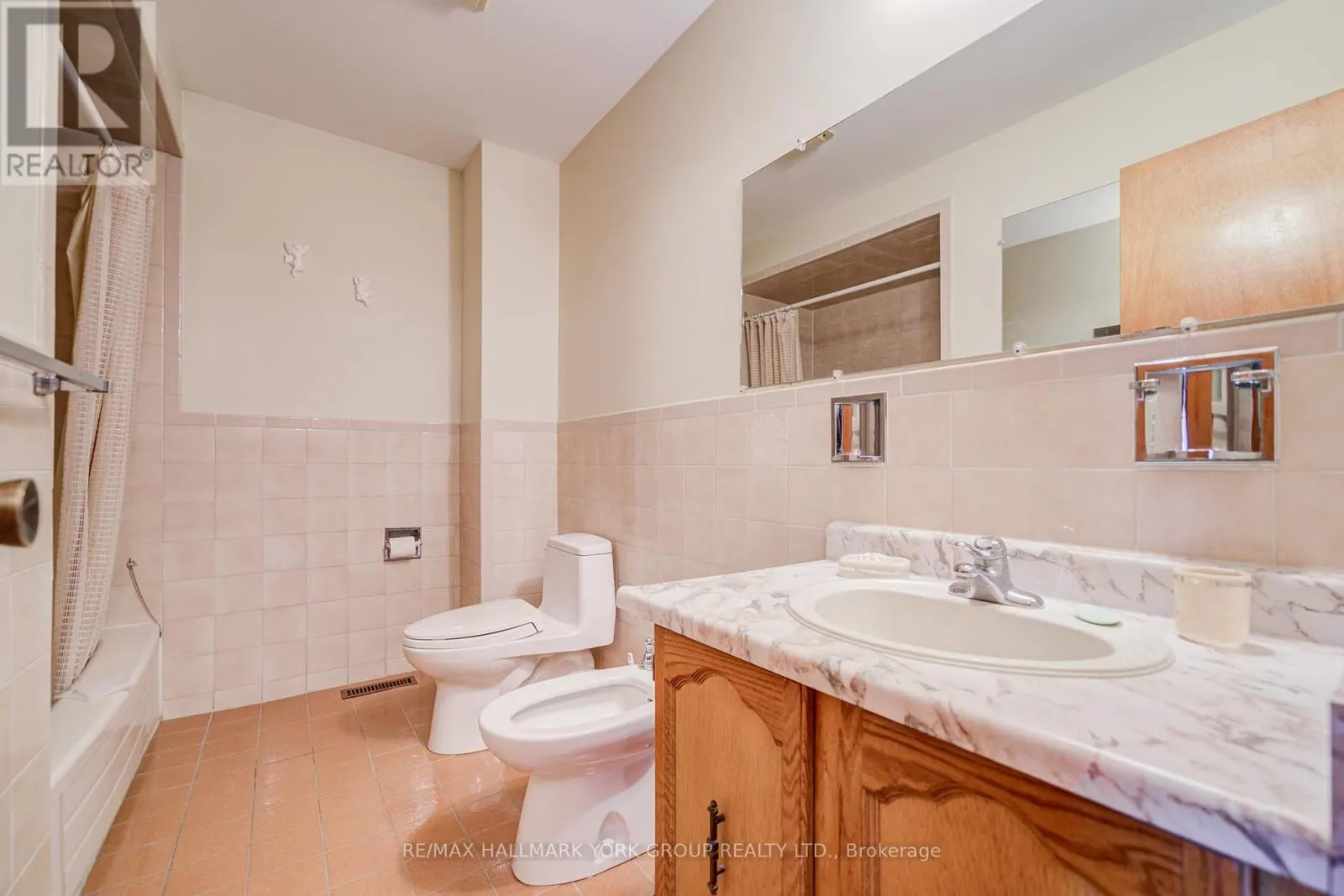 135 SAWMILL ROAD