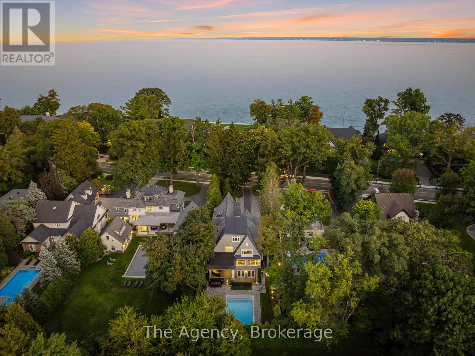 3087 LAKESHORE ROAD