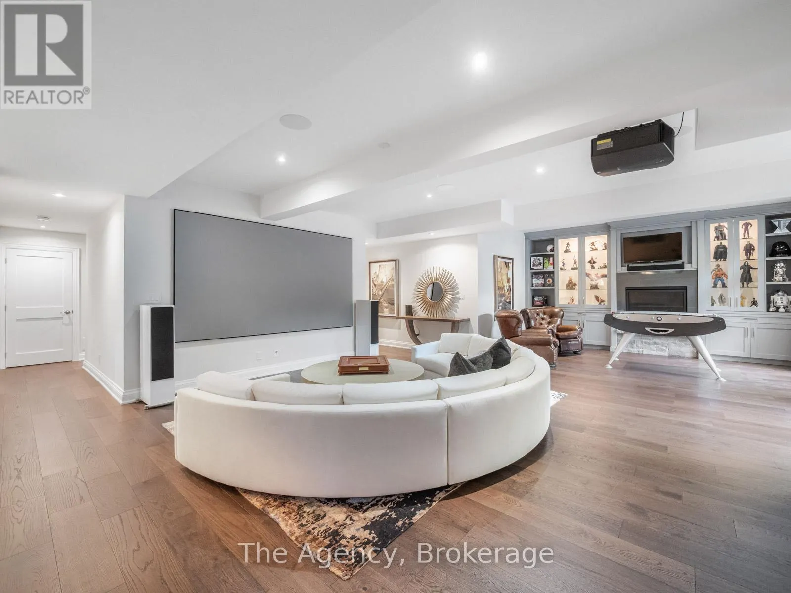 3087 LAKESHORE ROAD
