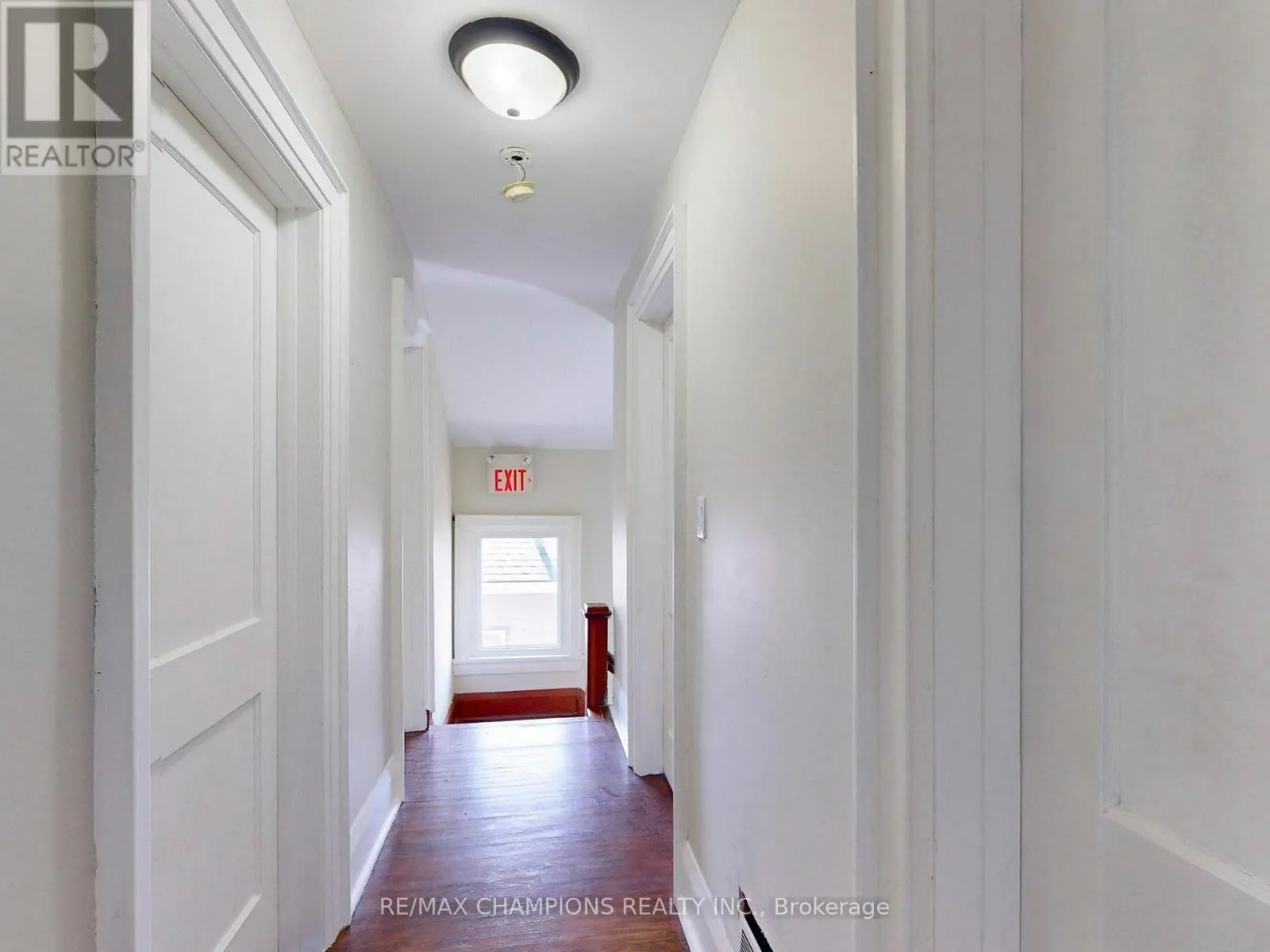 219 QUEEN STREET W