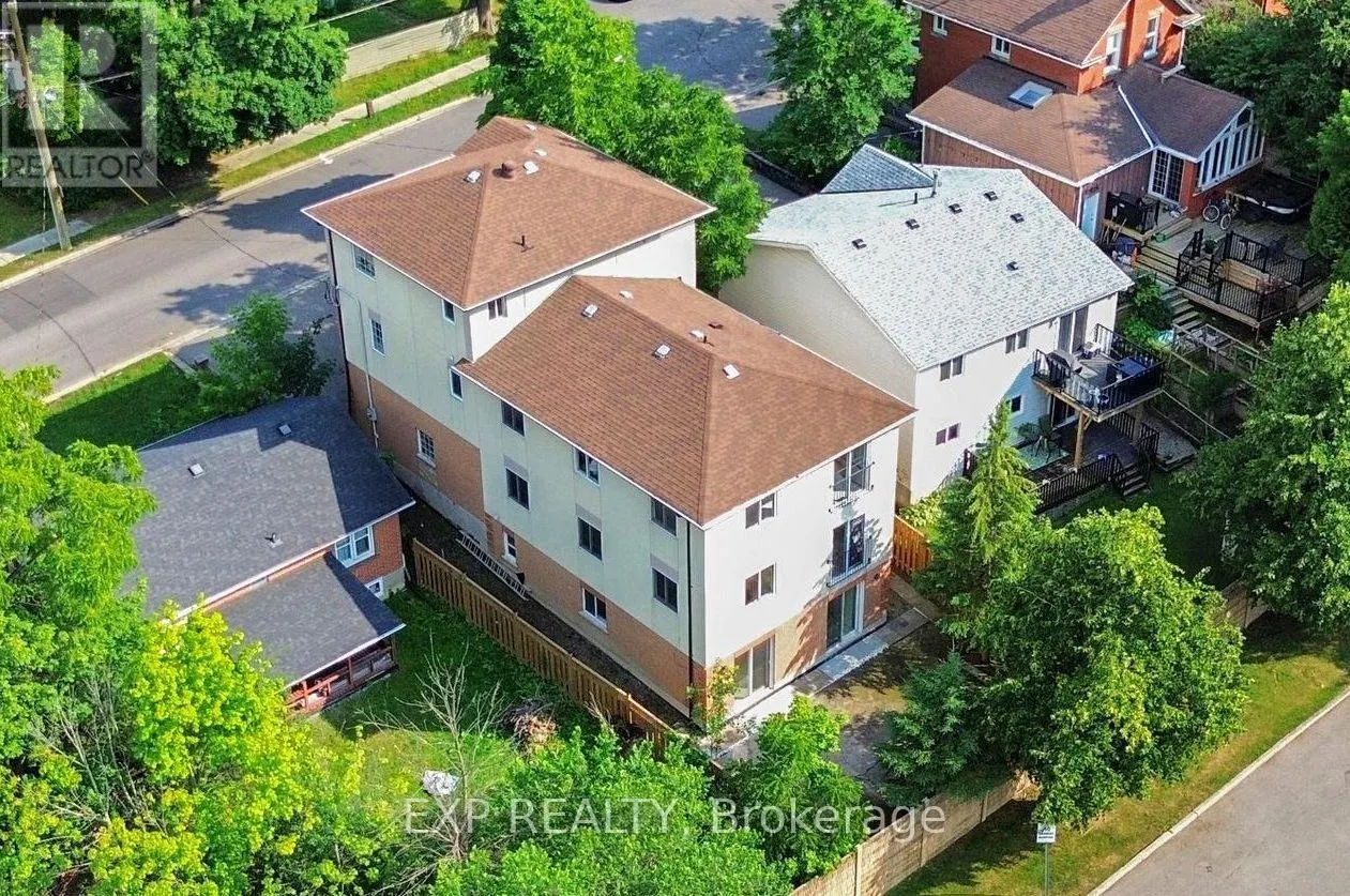 6 ENGLISH STREET
