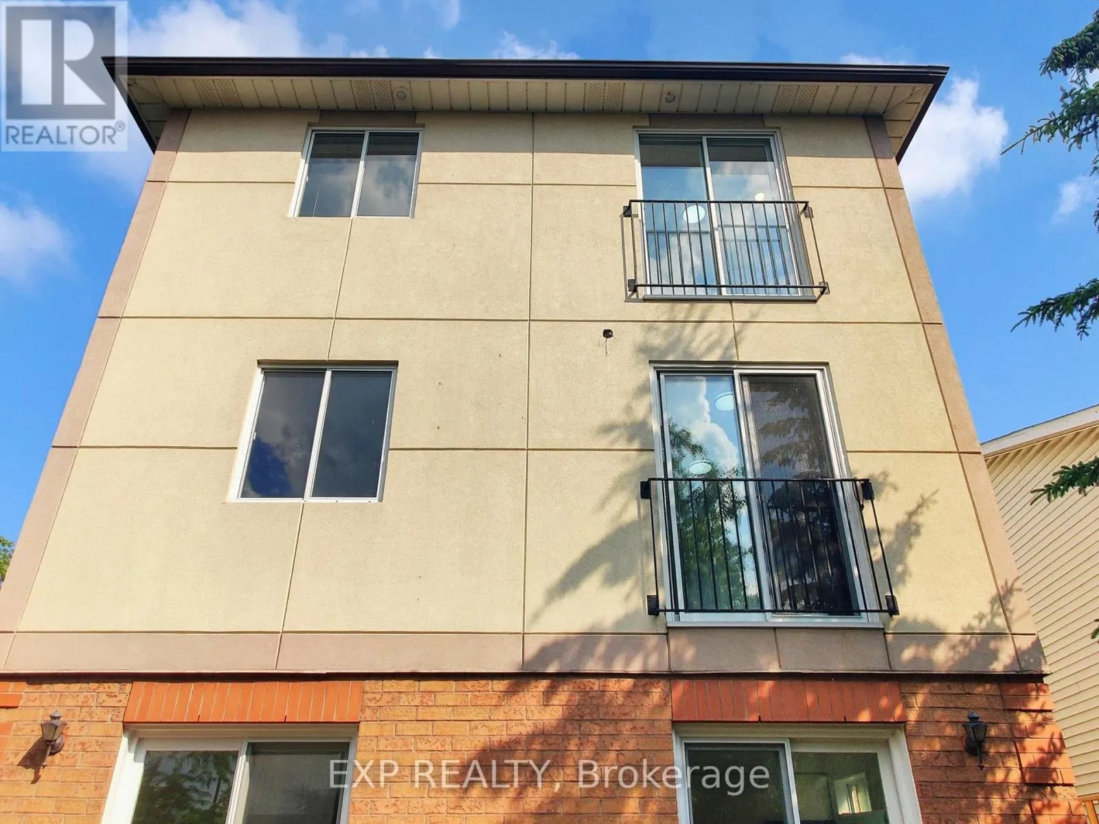 6 ENGLISH STREET
