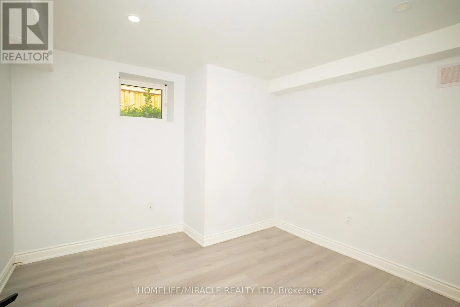 23 SPECKLED ALDER STREET