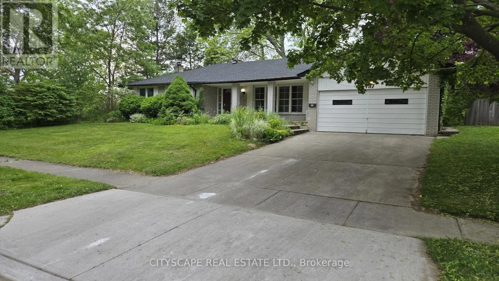787 DACK BOULEVARD