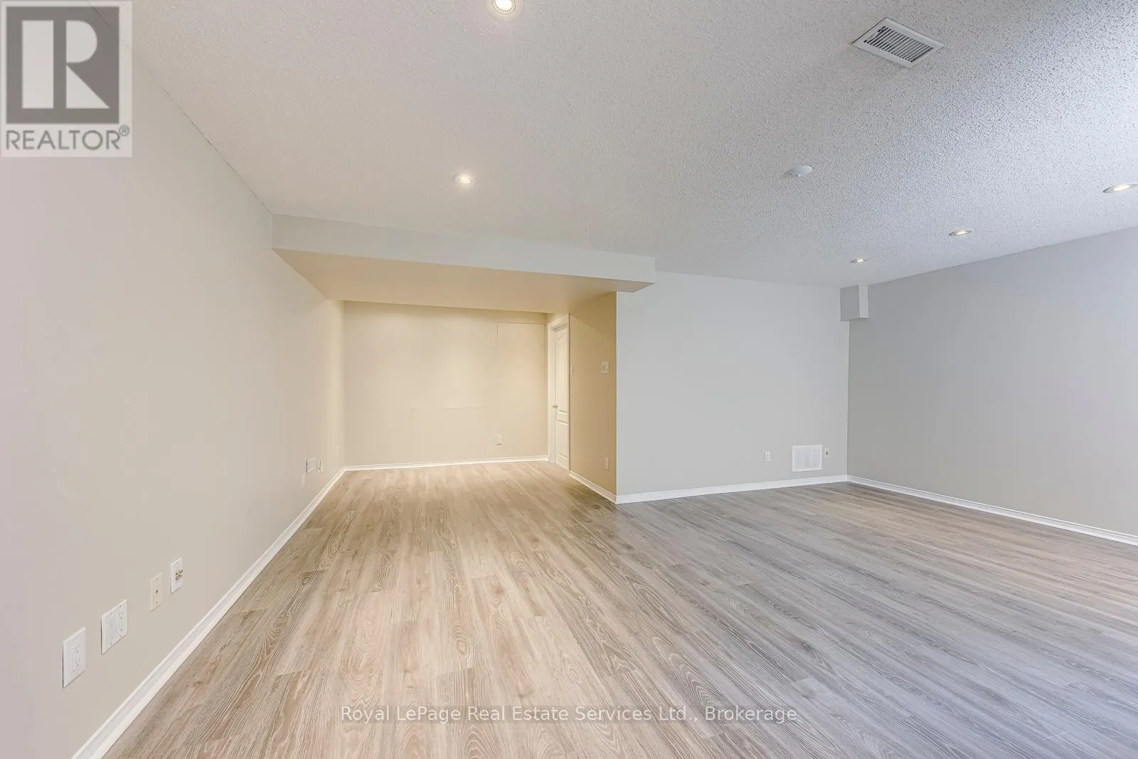 13A - 1064 QUEEN STREET W, #13A