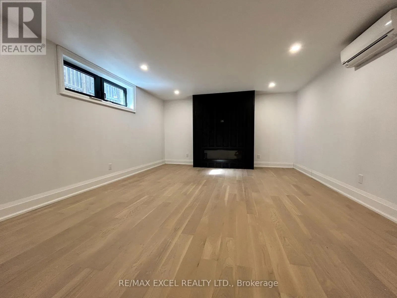 34 RAYMOND AVENUE