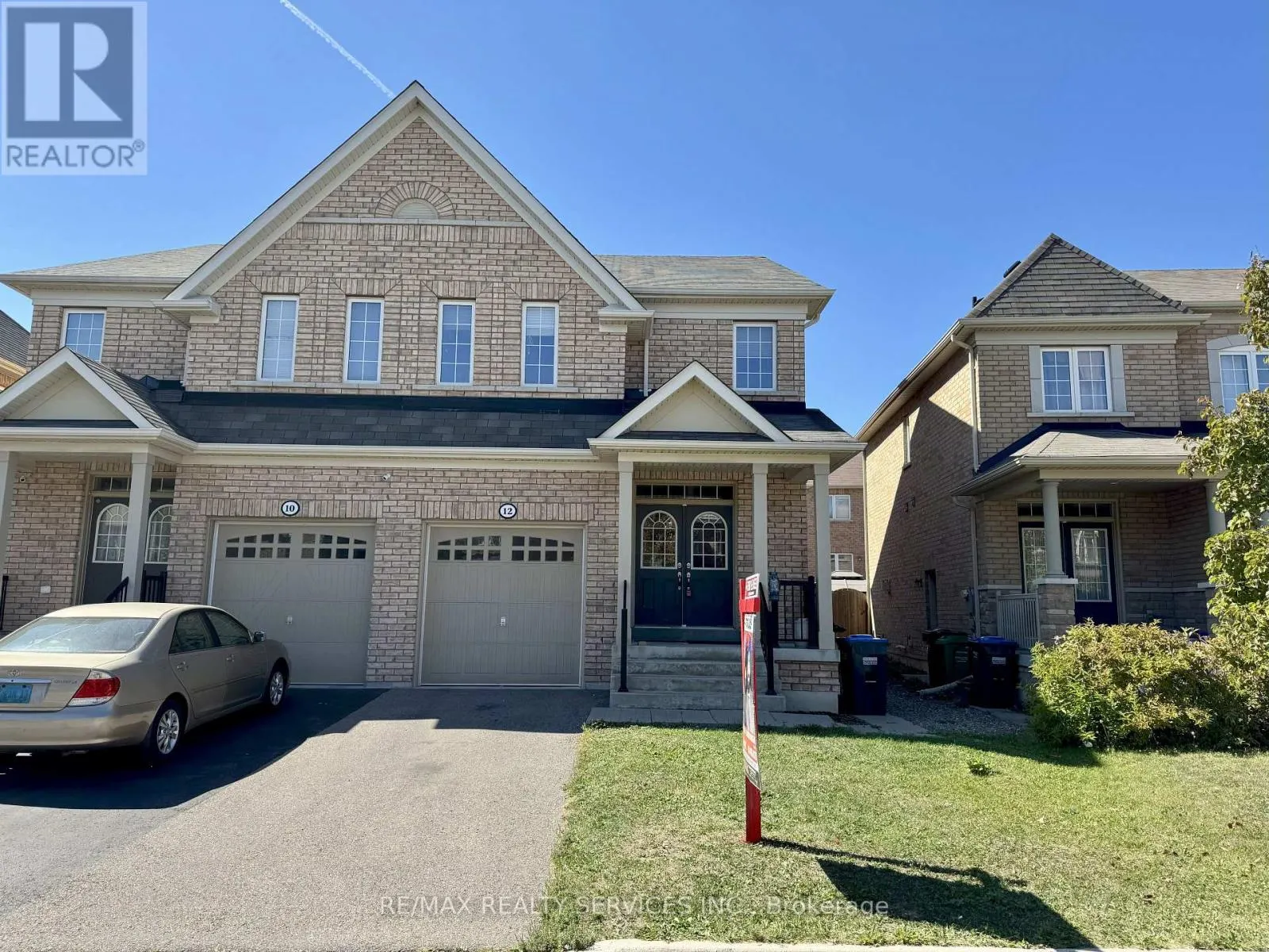12 SUSSEXVALE DRIVE