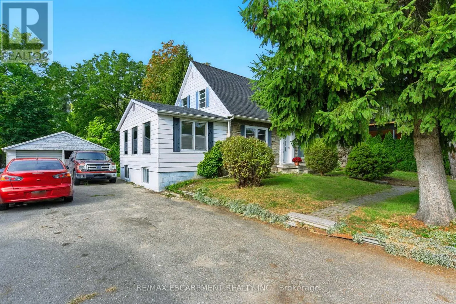 1494 HAIG BOULEVARD