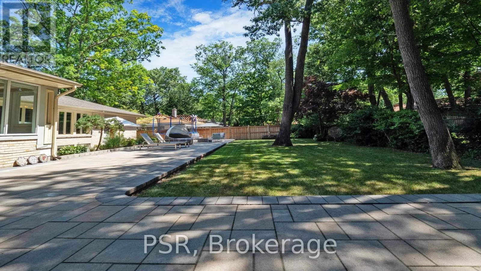 1554 RANDOR DRIVE