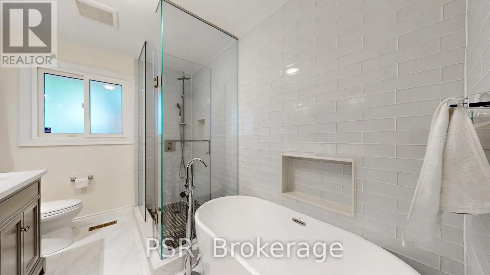 1554 RANDOR DRIVE