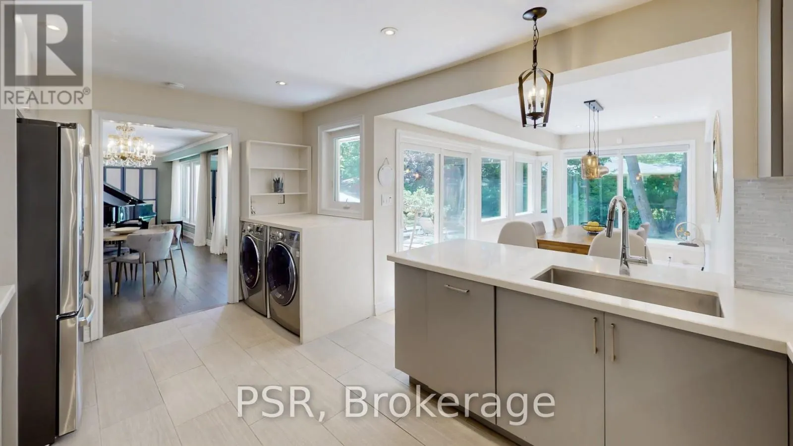 1554 RANDOR DRIVE