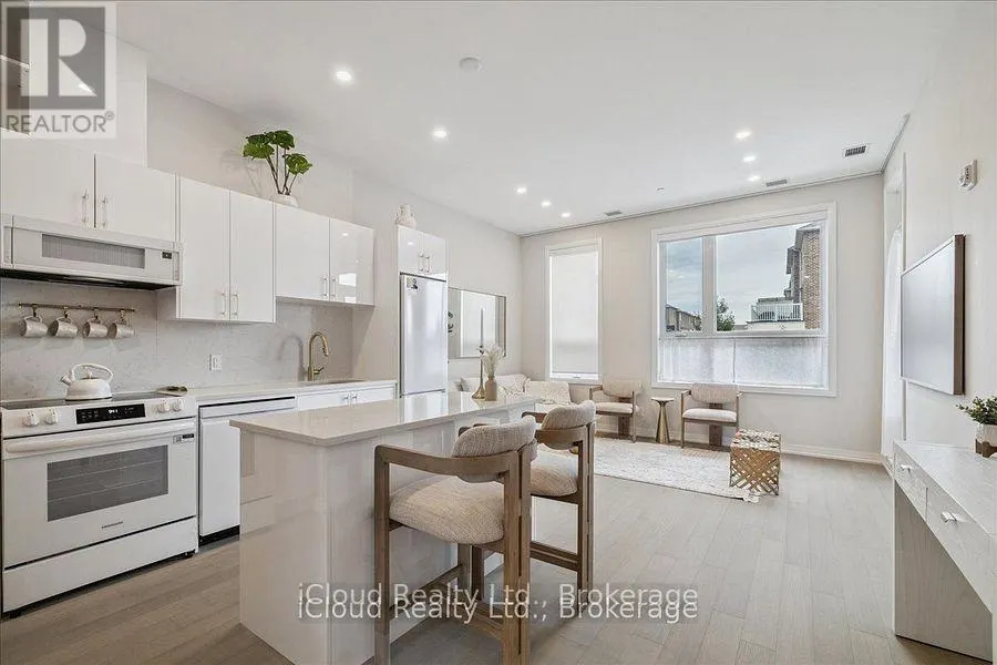 101 - 3285 CARDING MILL TRAIL