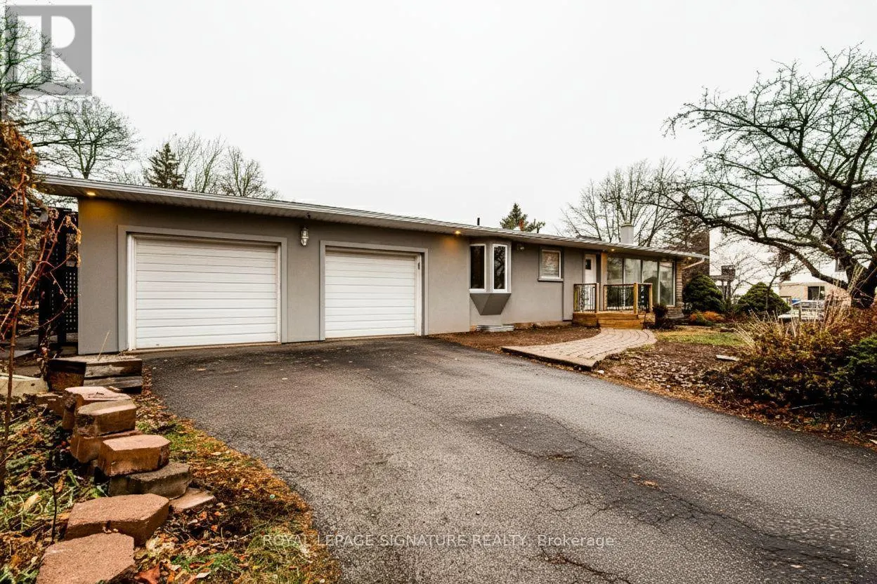 LOWER - 1205 GAINSBOROUGH DRIVE