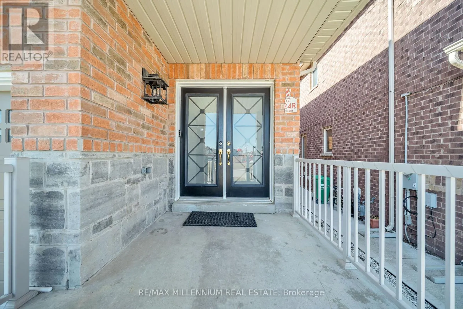 86 COOKVIEW DRIVE