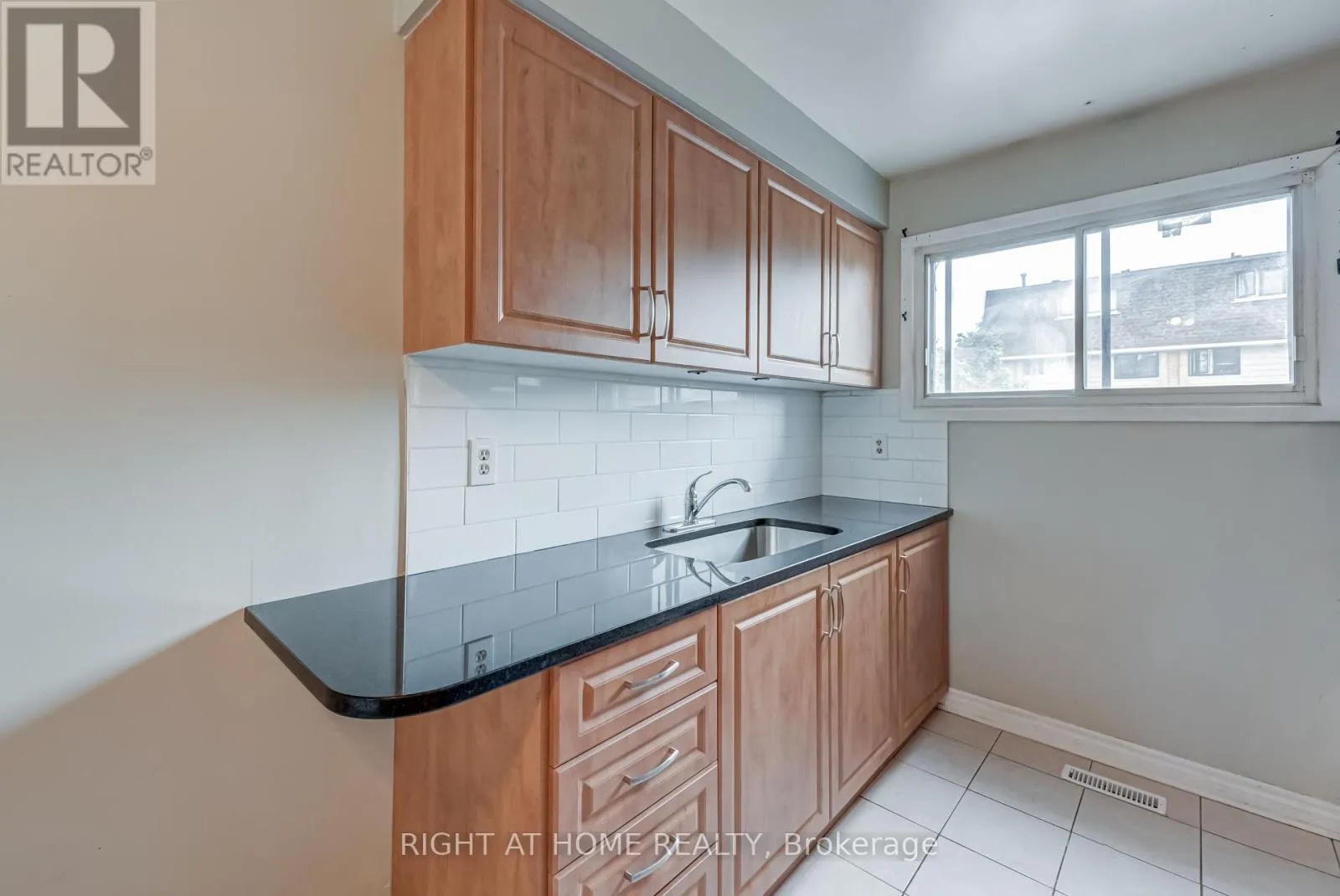 78 - 475 BRAMALEA ROAD