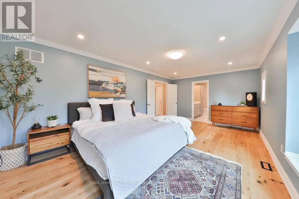 1212 GRACE DRIVE