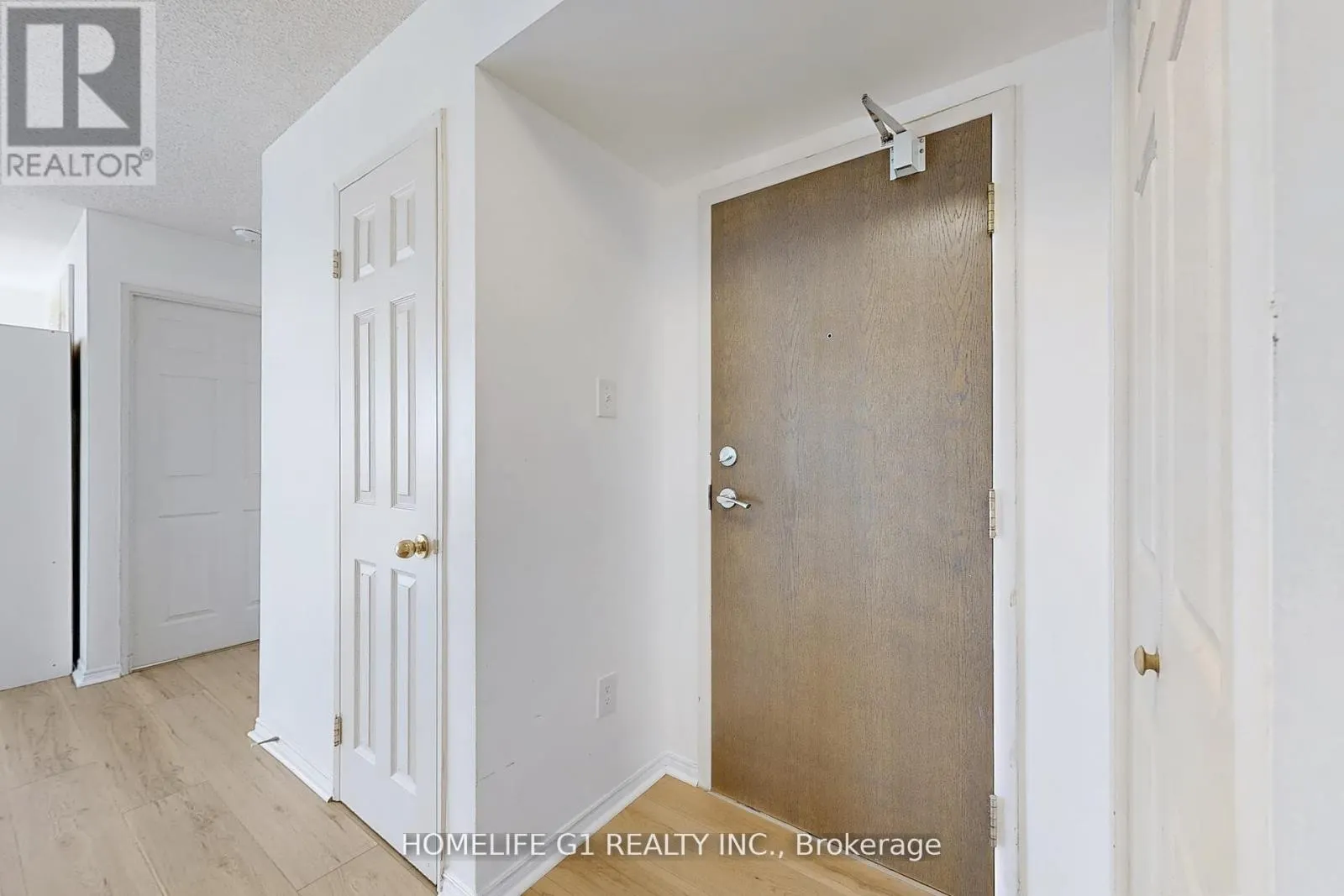 1111 - 50 KINGSBRIDGE GARDEN CIRCLE
