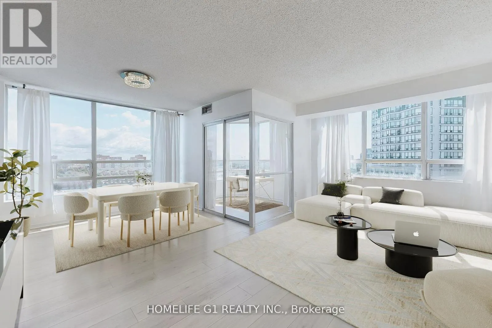 1111 - 50 KINGSBRIDGE GARDEN CIRCLE