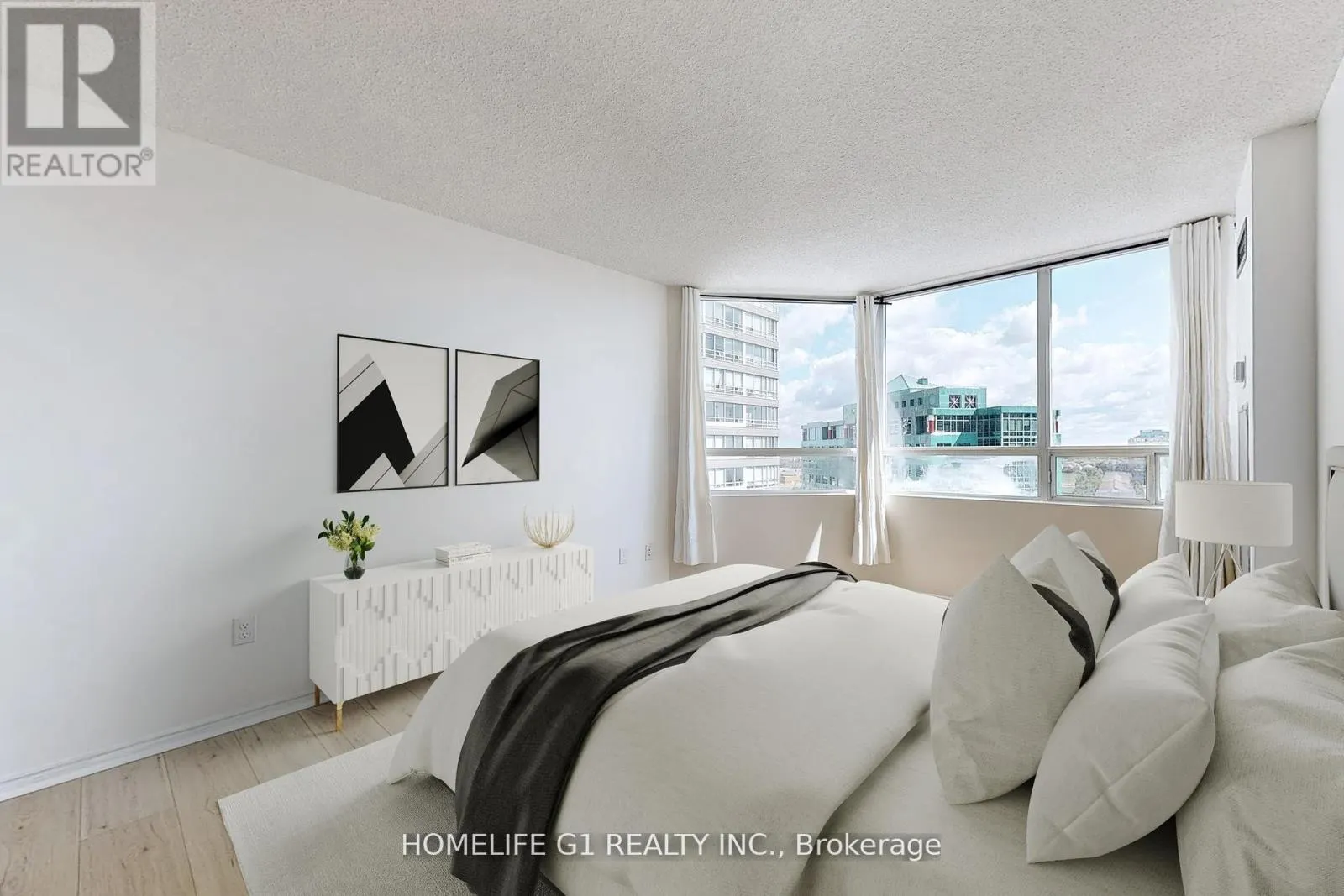 1111 - 50 KINGSBRIDGE GARDEN CIRCLE