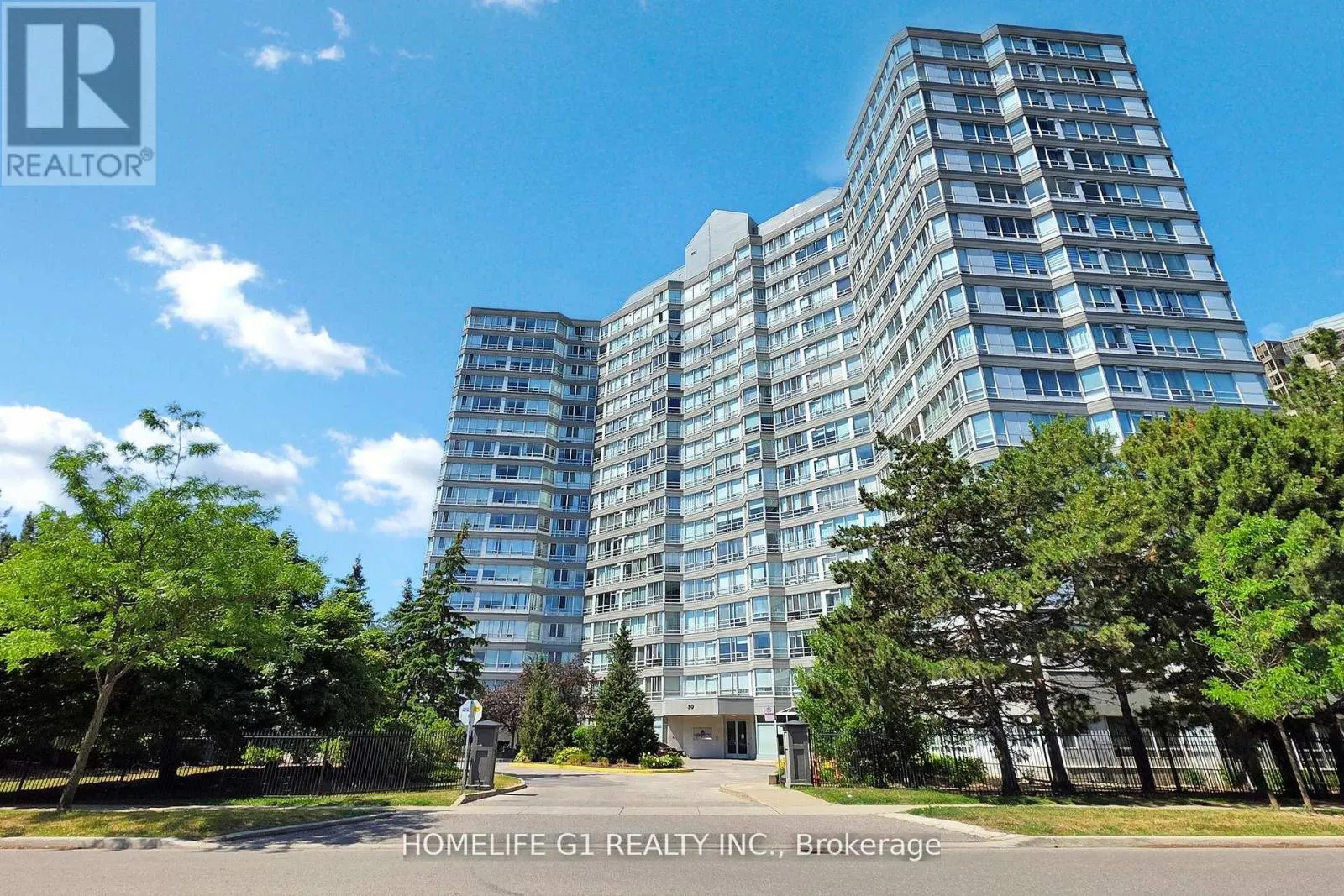 1111 - 50 KINGSBRIDGE GARDEN CIRCLE