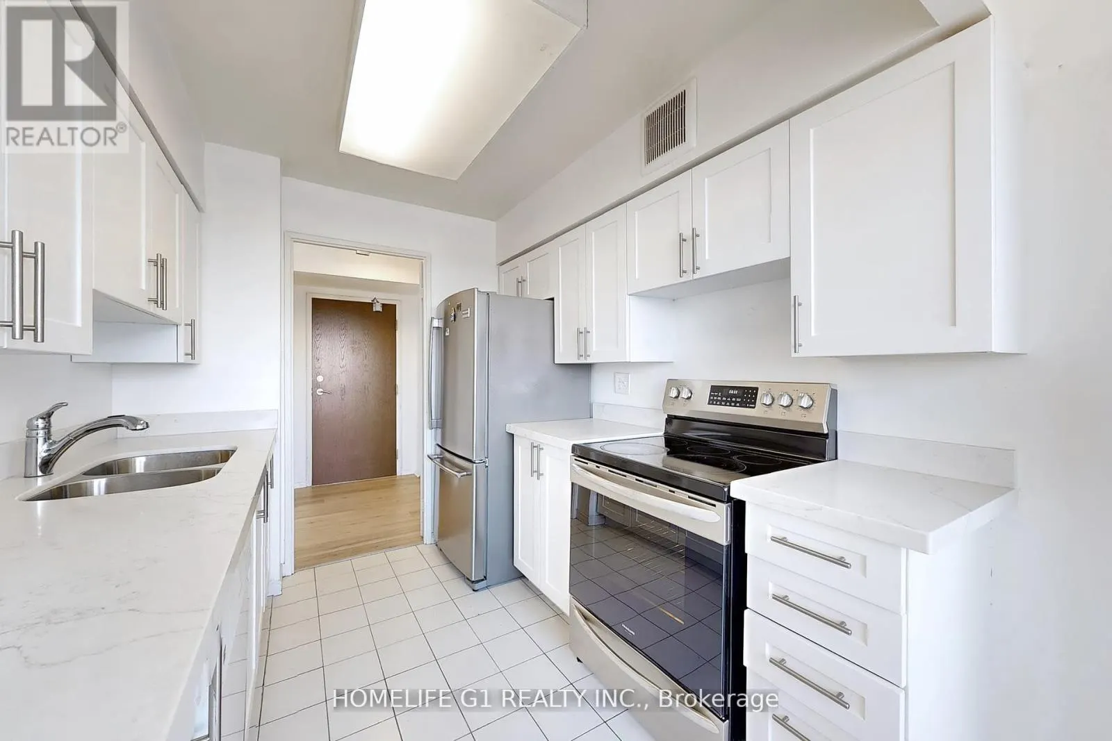 1111 - 50 KINGSBRIDGE GARDEN CIRCLE
