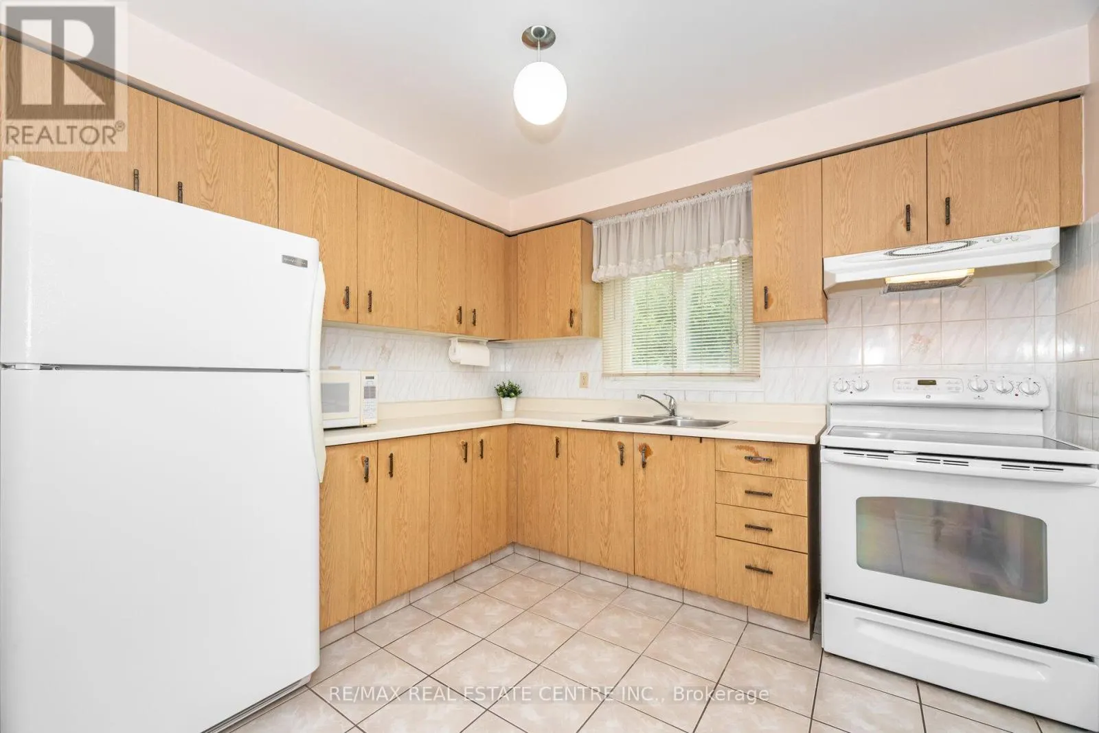 5113 PALOMAR CRESCENT