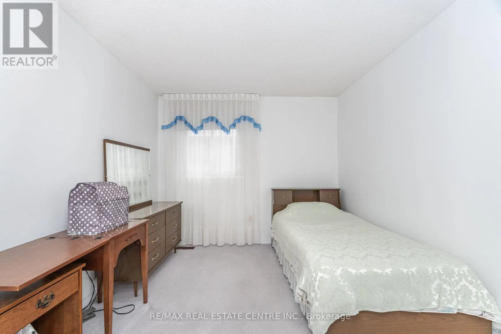 5113 PALOMAR CRESCENT