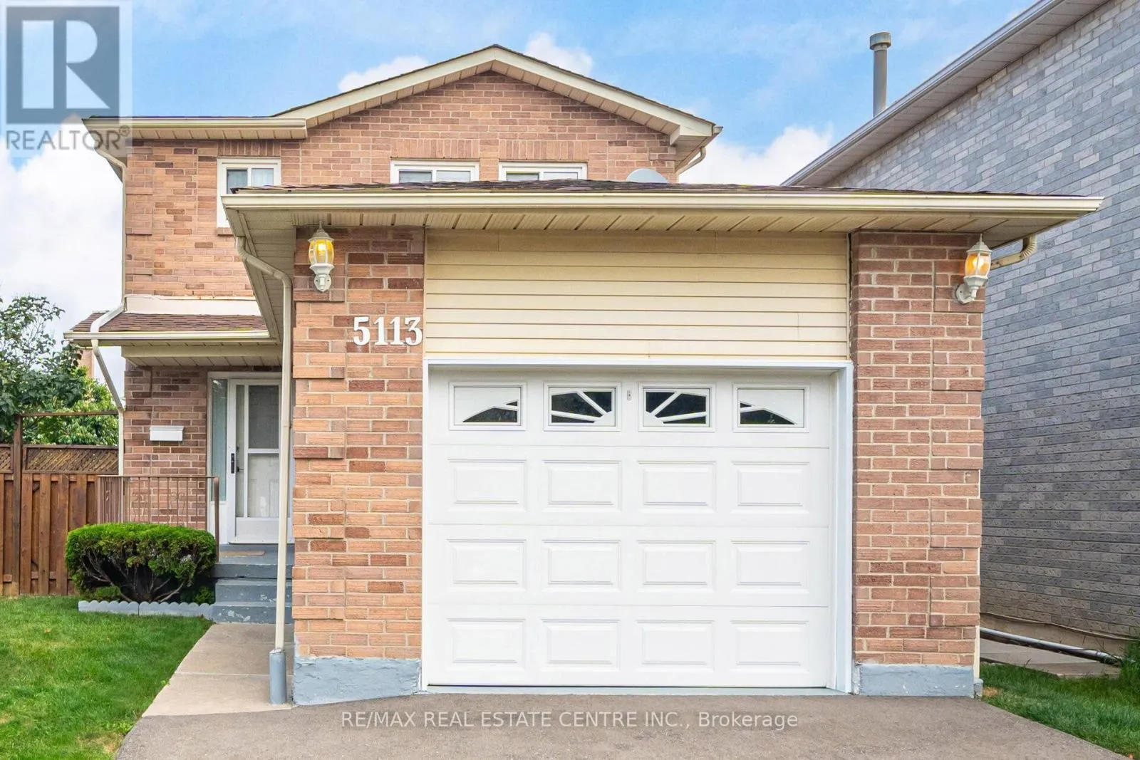 5113 PALOMAR CRESCENT