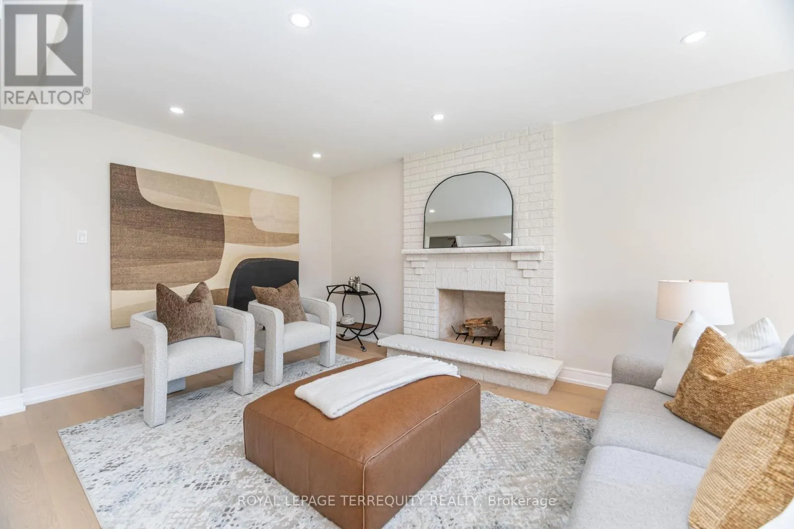 4326 SARDIS COURT