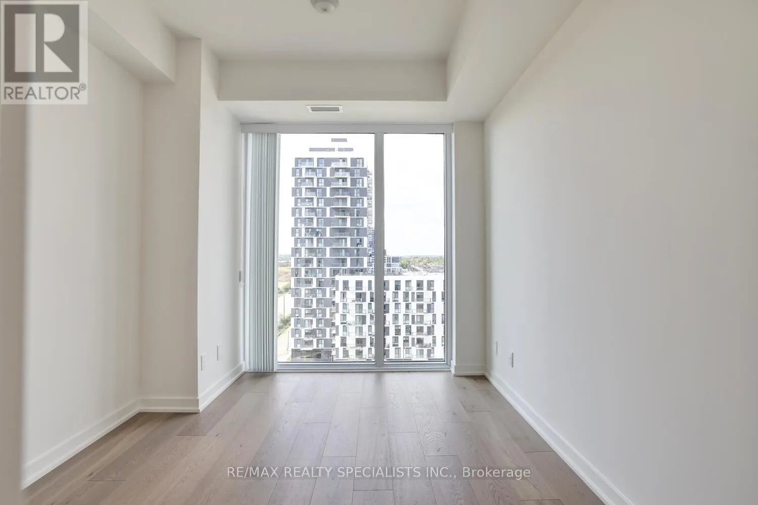 1106 - 3079 TRAFALGAR ROAD