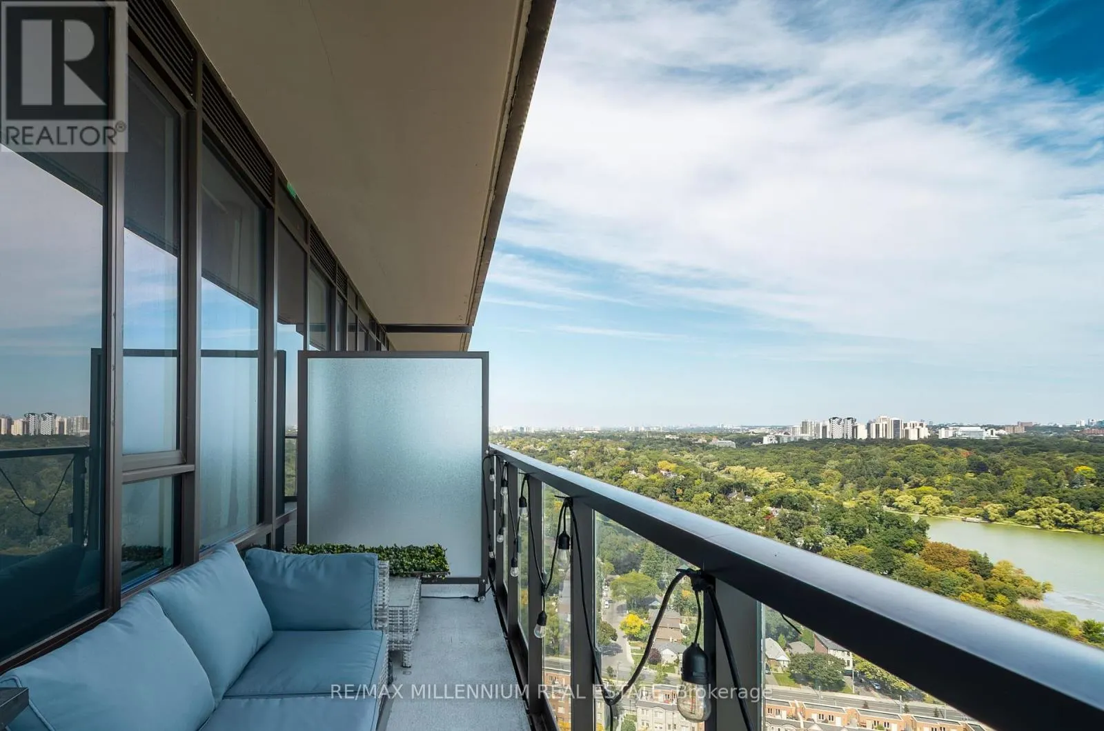 3205 - 1928 LAKESHORE BOULEVARD W