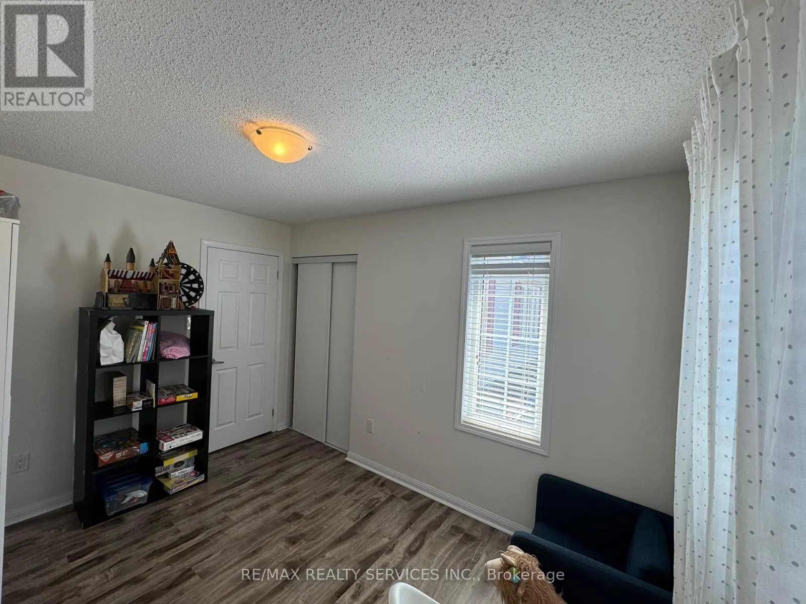 1009 TIMMER PLACE