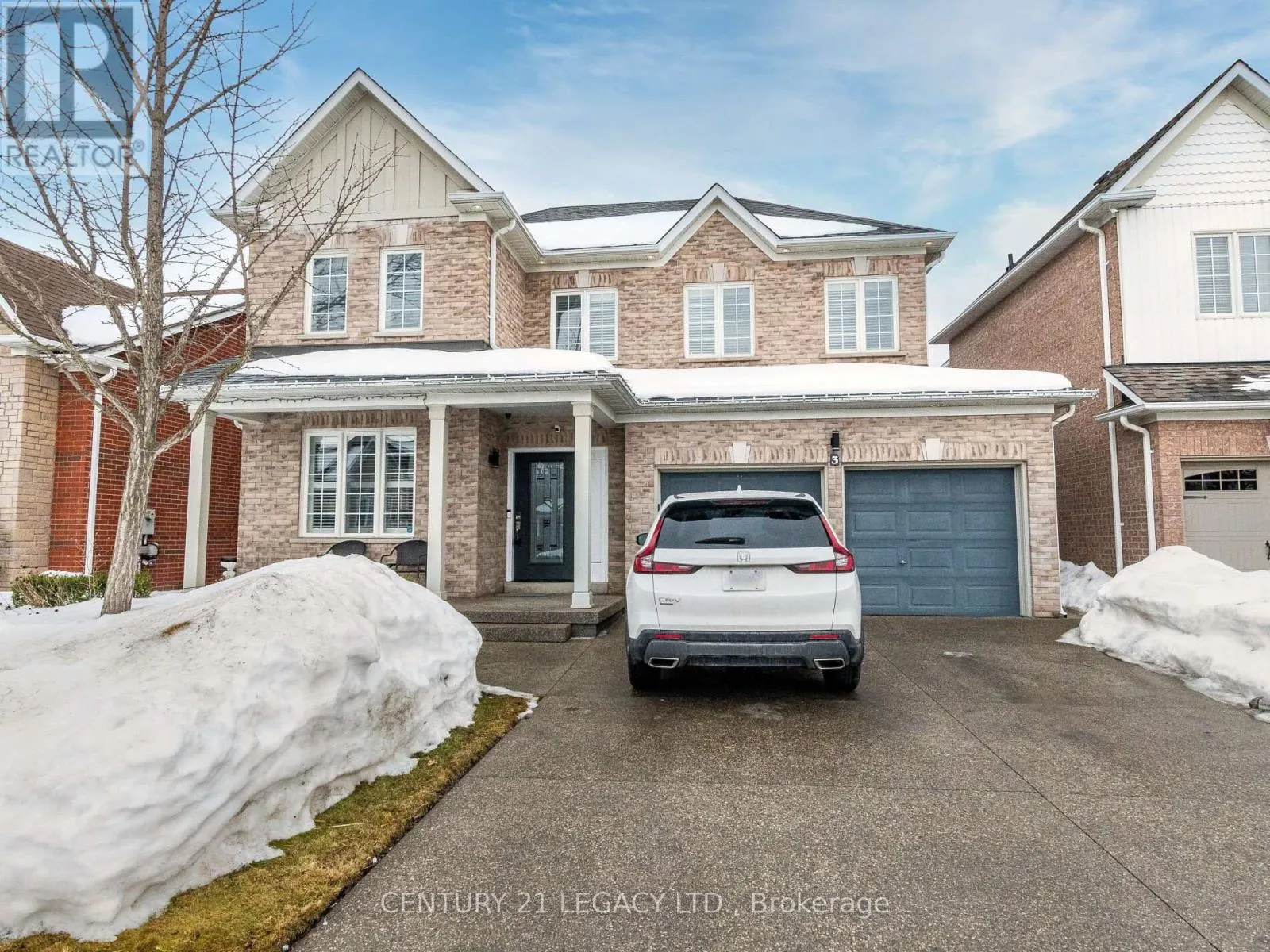 3 BOWSFIELD DRIVE