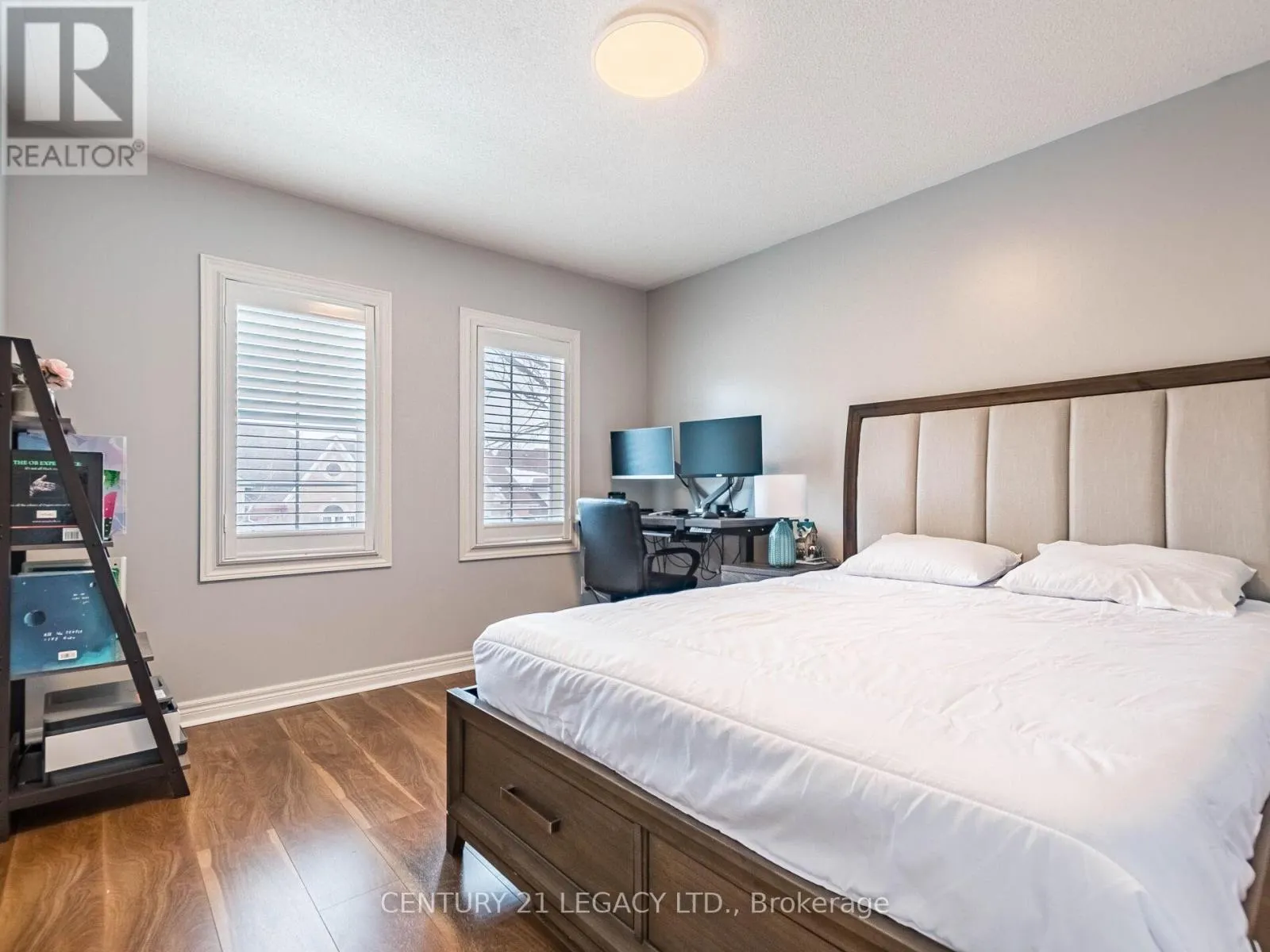 3 BOWSFIELD DRIVE