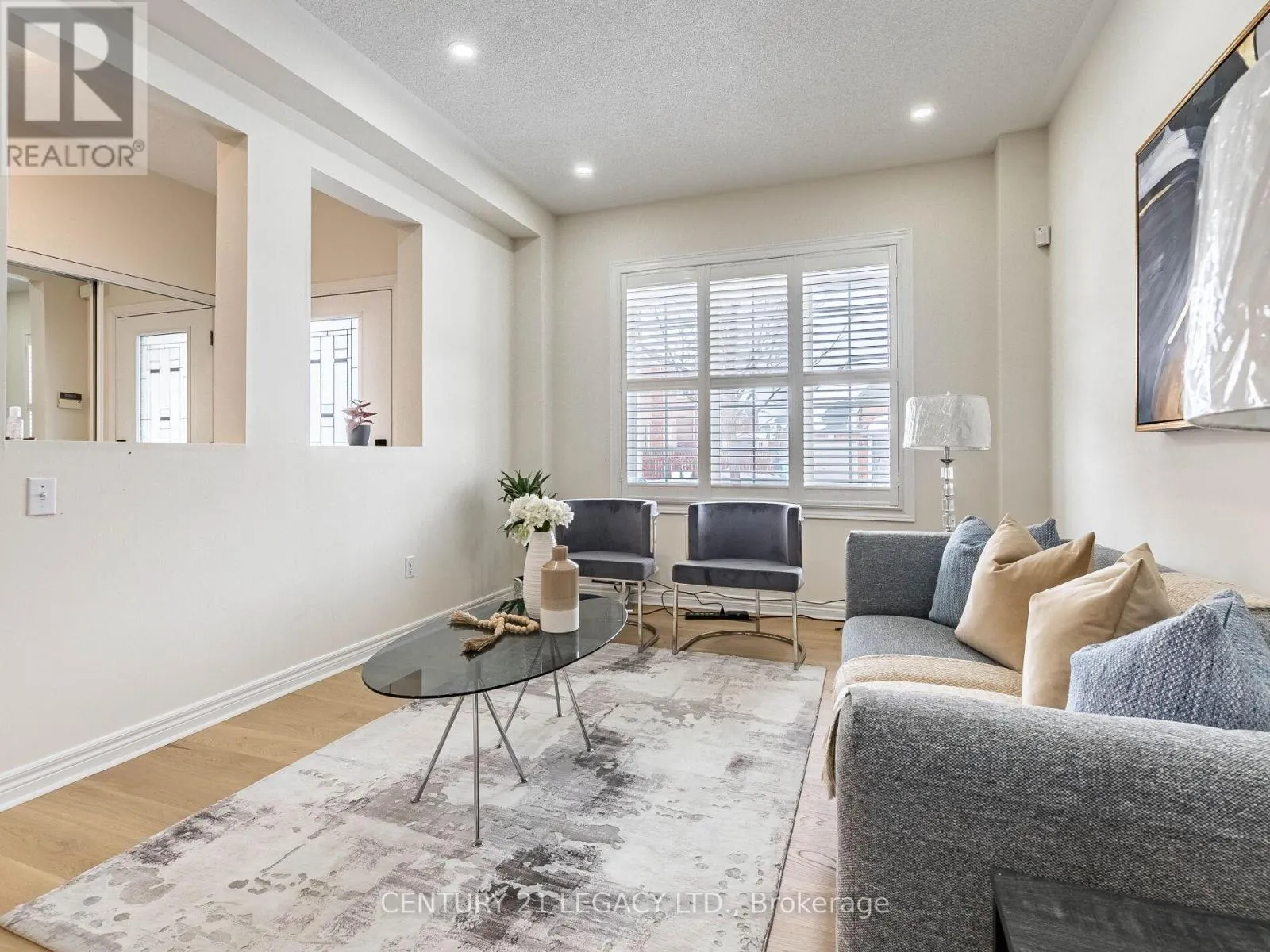 3 BOWSFIELD DRIVE