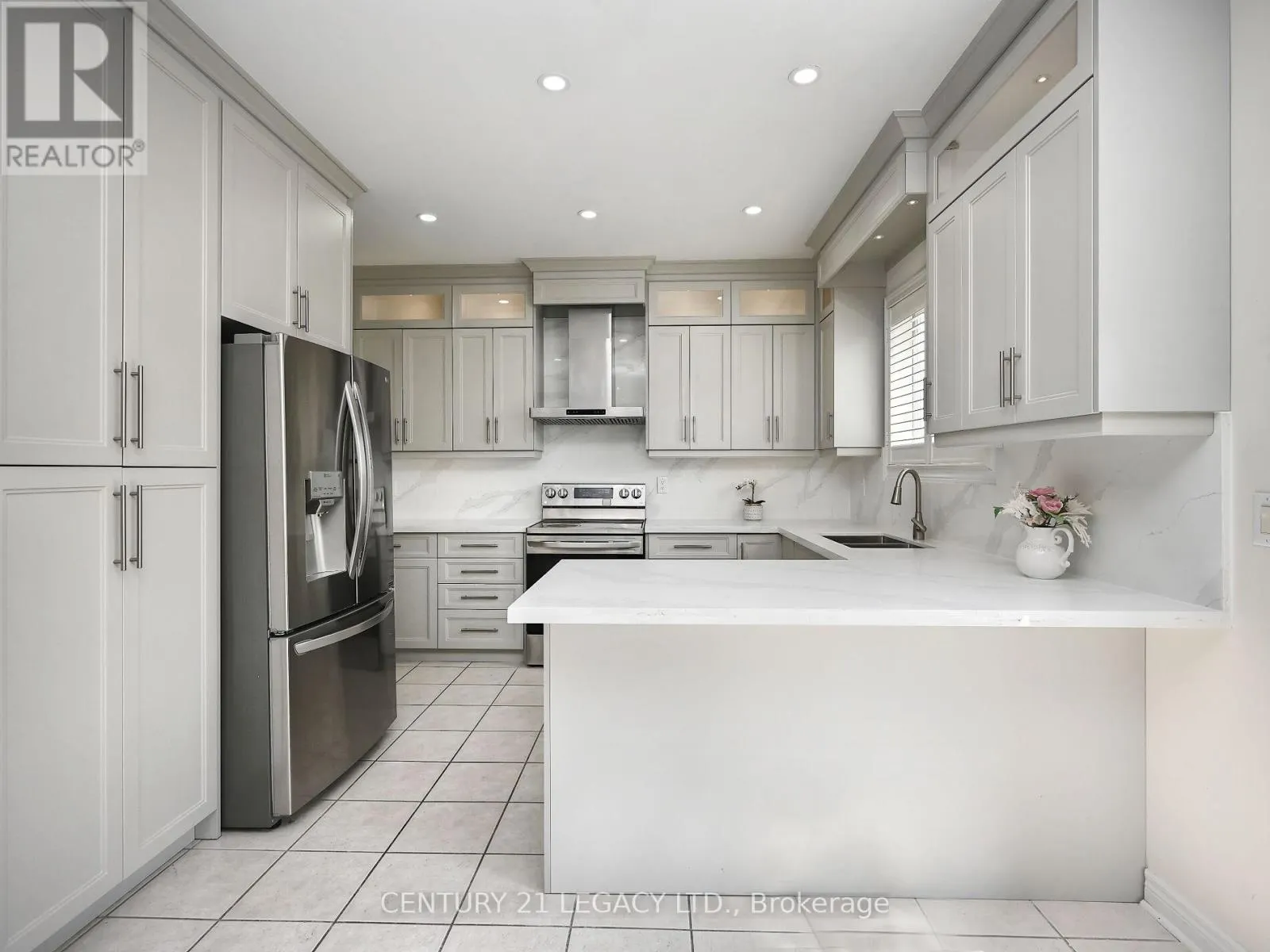 3 BOWSFIELD DRIVE