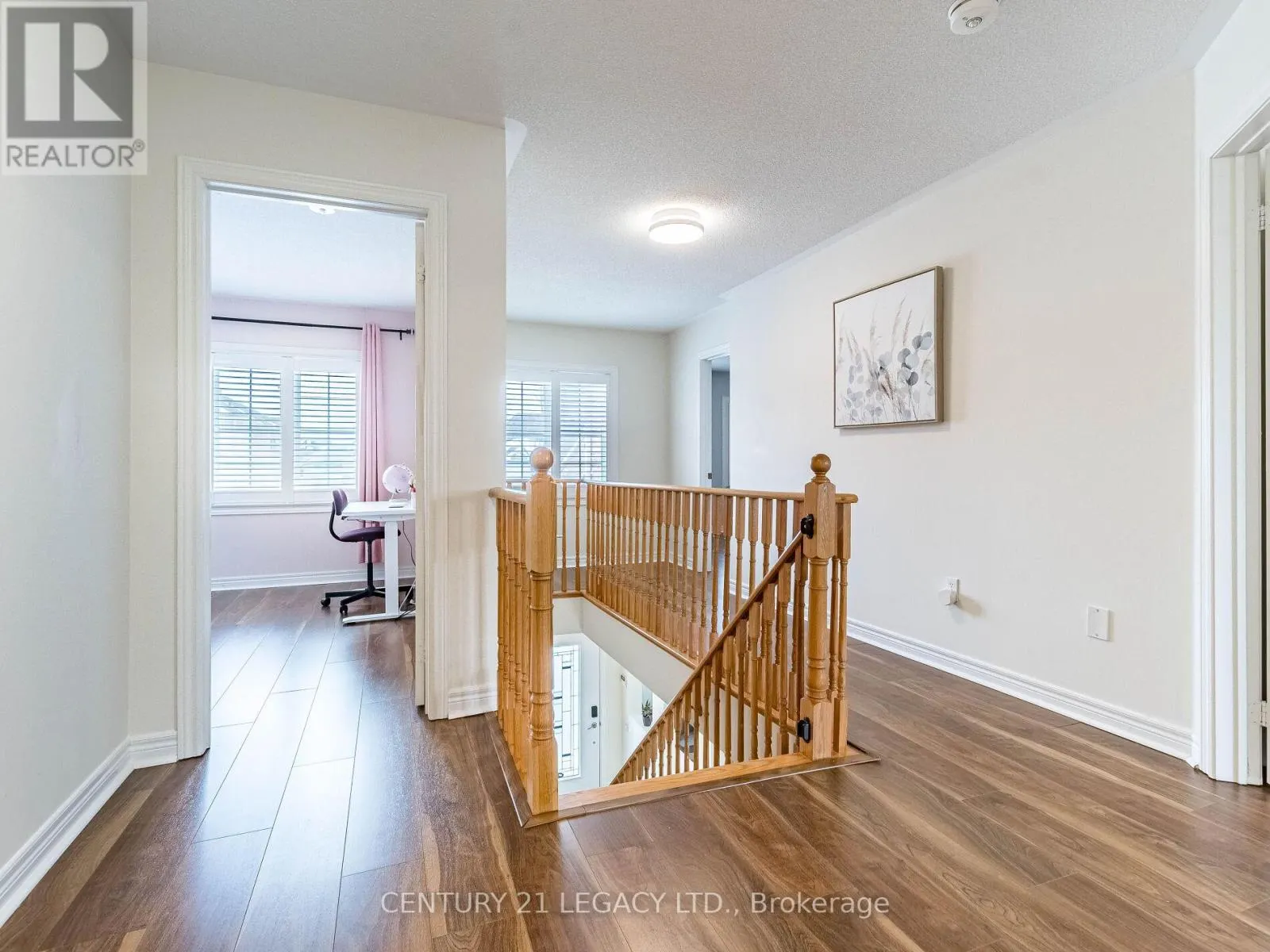 3 BOWSFIELD DRIVE
